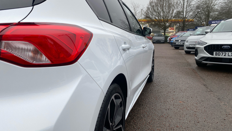 Ford Focus 1.0 EcoBoost Hybrid mHEV 155 ST-Line X Edition 5dr Petrol Hatchback